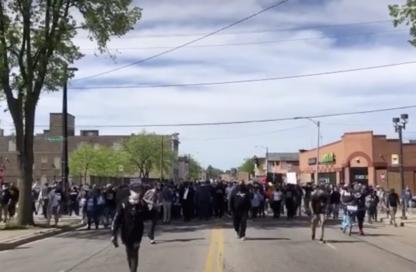 Army of Milwaukee Protesters Sing Worship Song ‘Way Maker’