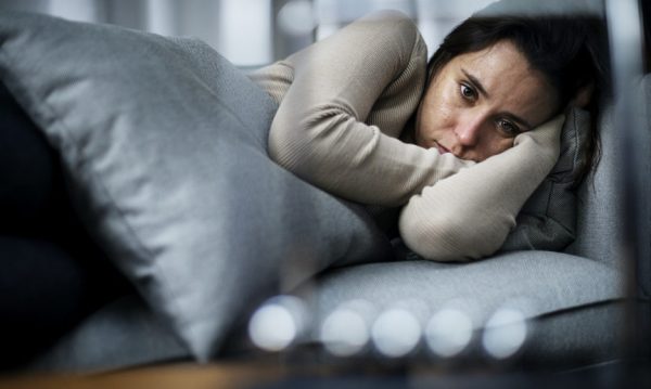 It is difficult to get up in the mornings, and nothing gives you joy. How should you cope with exhaustion and how not to miss the beginning of depression?