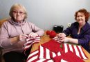 10 Retired Women Knit Blankets to Help the Children of War