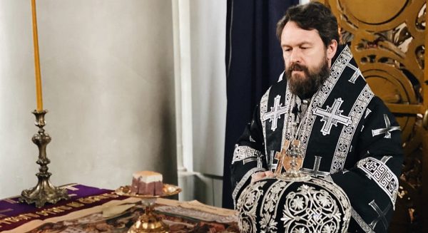 Metropolitan Hilarion: “During Holy Week We Remember Christ’s Sufferings for the Whole World”