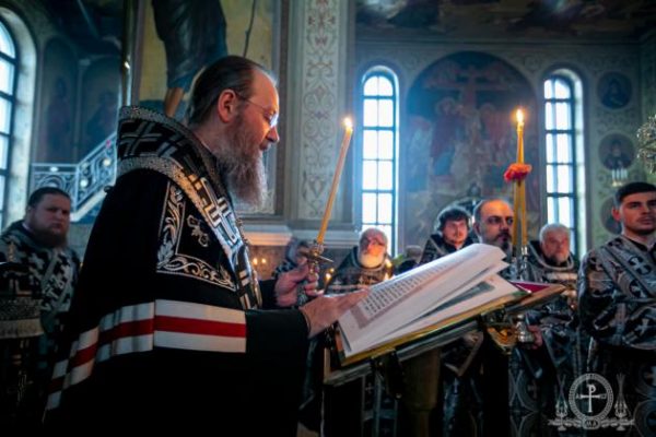 Metropolitan Anthony: “It’s Important to Celebrate Pascha in a Worthy Way, In Spite of All Obstacles”