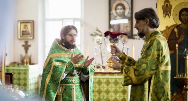 A “Teaching” Divine Liturgy – Explaining Our Worship