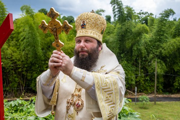 Bishop Nicholas of Manhattan Consecrates a Cross on the Site of the Future Church of the Annunciation in Puerto Rico