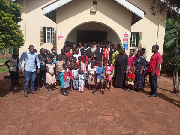 Archbishop Makarios Visits St. Procopios, luwayo Lugazi district for Divine liturgy