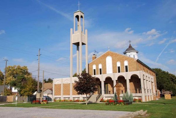 Ontario: Bishop of Canada joins Windsor Romanian community for the 103rd anniversary of their cathedral
