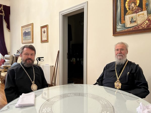 Metropolitan Hilarion of Volokolamsk meets with Archbishop Chrysostomos of Cyprus