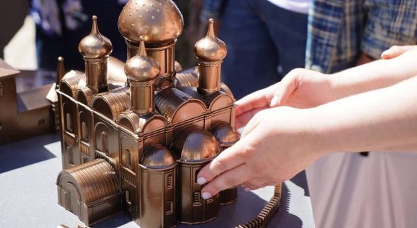 Tactile Model of the Nativity Cathedral of Suzdal Presented in Suzdal