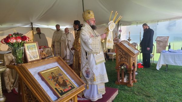 Christ Himself awaits us in His Father’s house: Metropolitan Nicolae at the summer patronal feast of Middletown Monastery