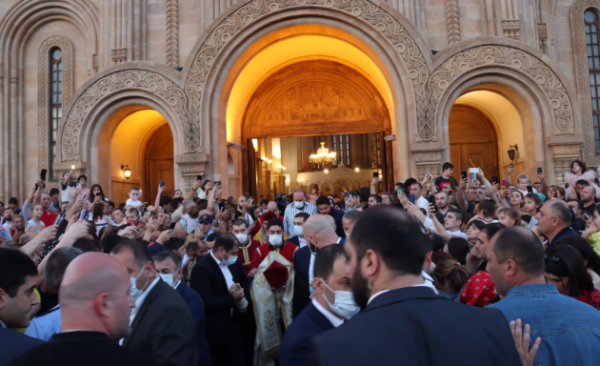 1600 Children Baptized in Tbilisi with the Blessing of Patriarch Ilia