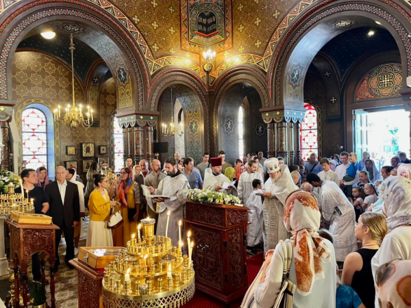 Exaltation of the Cross Cathedral in Geneva Hosts Ukrainian Refugees